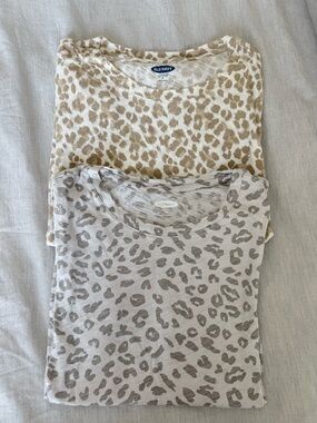 Old Navy Leopard Print Tees - Beige & Light Gray